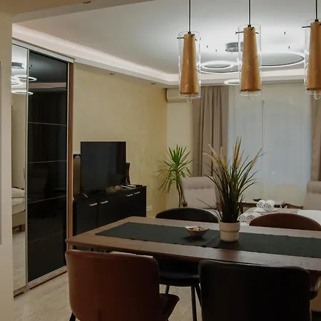 N10 * Belgrade